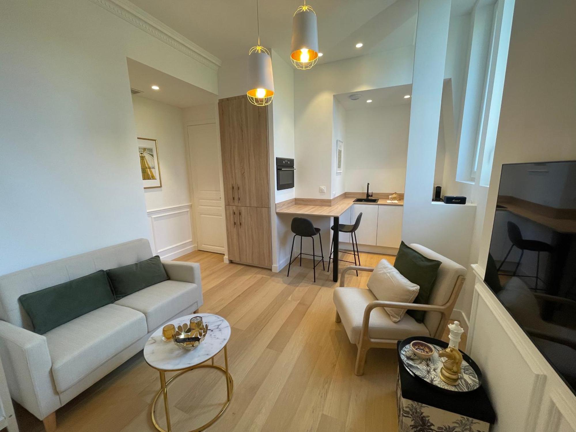 Appartements De Charme Du General Leclerc - Place D'Erlon - Hypercentre - Gare - Реймс Екстер'єр фото