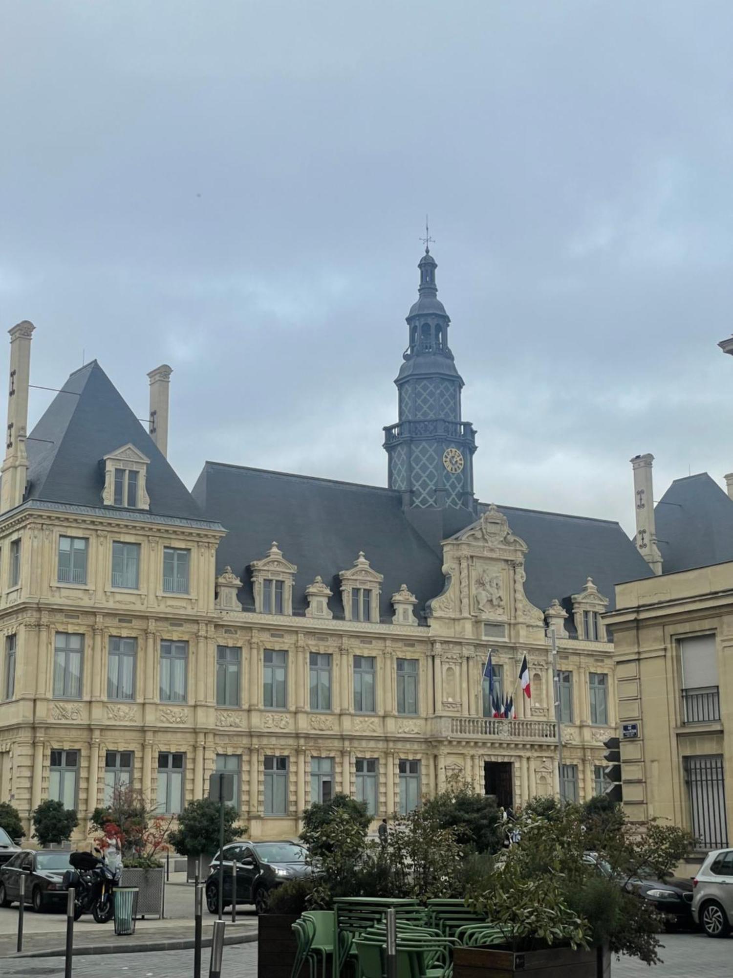 Appartements De Charme Du General Leclerc - Place D'Erlon - Hypercentre - Gare - Реймс Екстер'єр фото