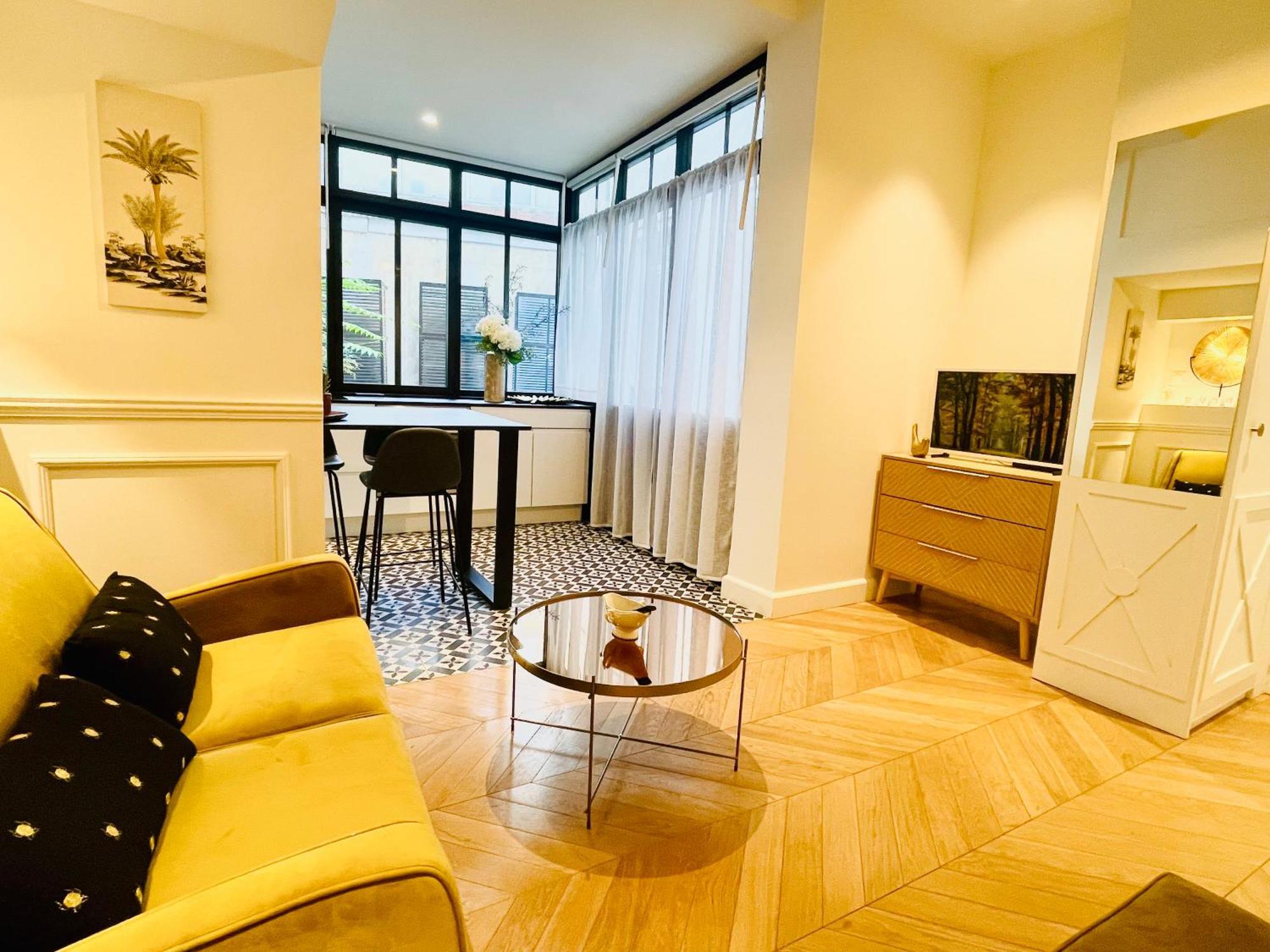 Appartements De Charme Du General Leclerc - Place D'Erlon - Hypercentre - Gare - Реймс Екстер'єр фото