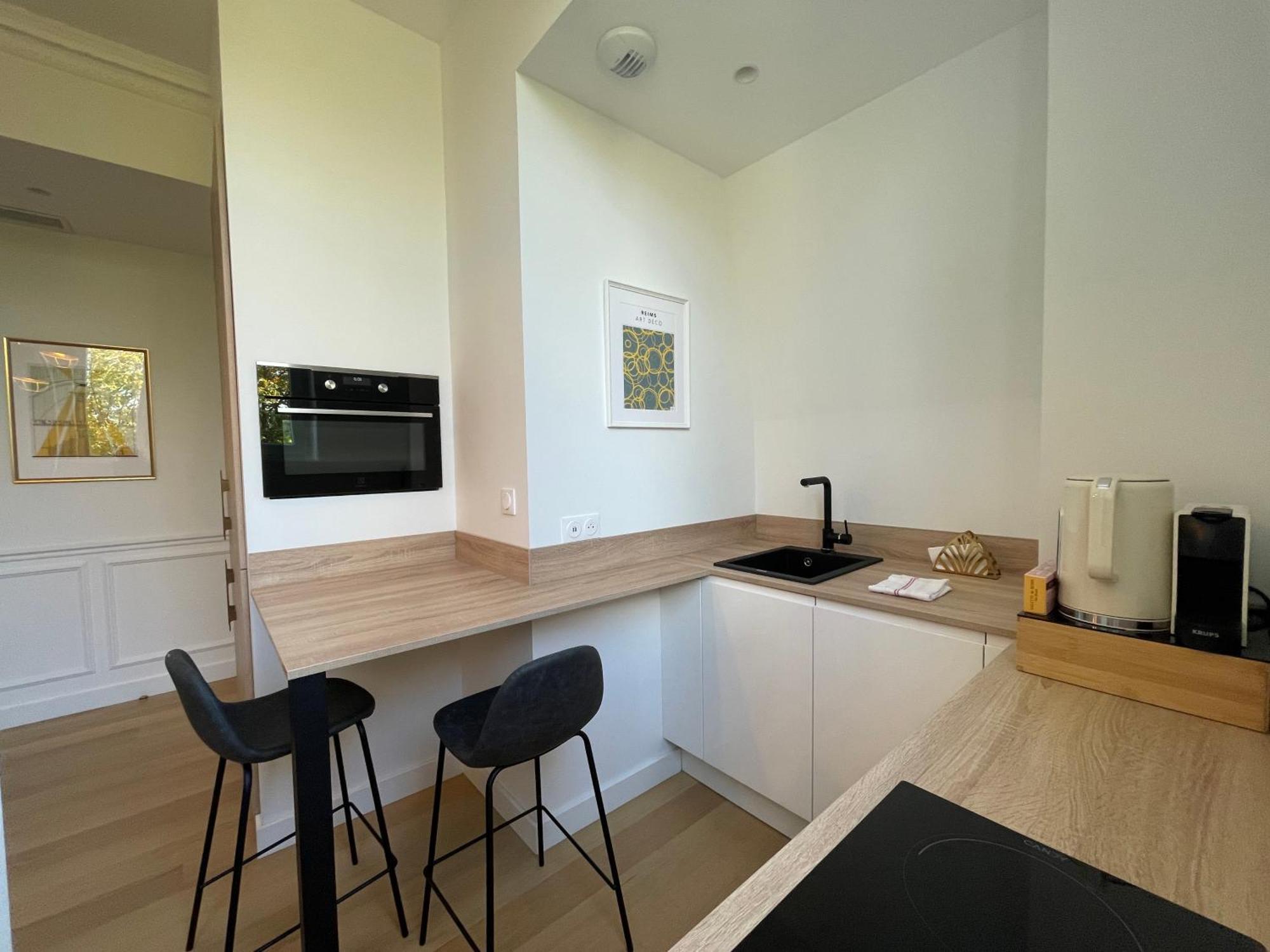 Appartements De Charme Du General Leclerc - Place D'Erlon - Hypercentre - Gare - Реймс Екстер'єр фото